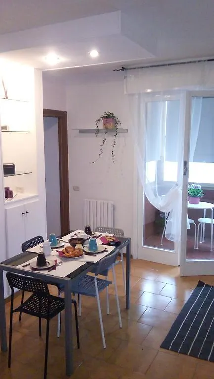 Casa Vacanze Orchidea Cir0347At00249 Parma 0*,  Italy